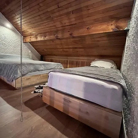 Pour 5 Personnes Avec Vue Sur Montagnes Et Village, A Cauterets, Proche Telecabines - Fr-1-812-63 Апартаменты Котре