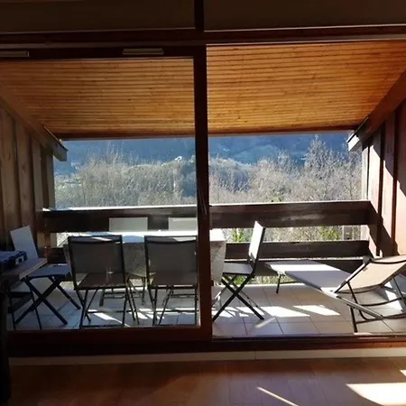 Pour 5 Personnes Avec Vue Sur Montagnes Et Village, A Cauterets, Proche Telecabines - Fr-1-812-63 Apartment *